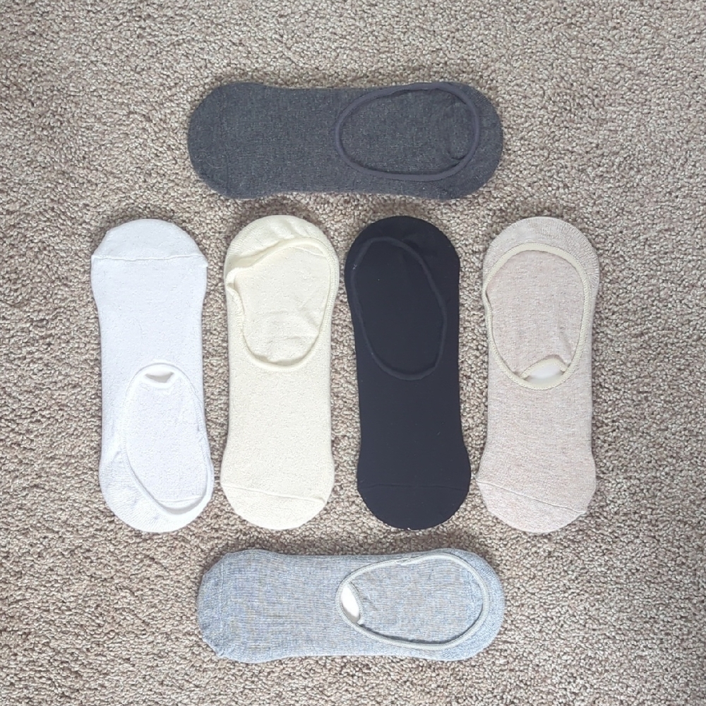 Women's No-Show Socks -6 Pack In Assorted Colors. New.